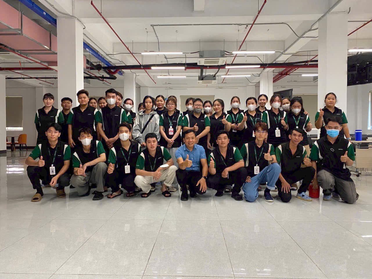 Bắt tay hợp tác giữa doanh nghiệp và đội ngũ tư vấn an toàn lao động
